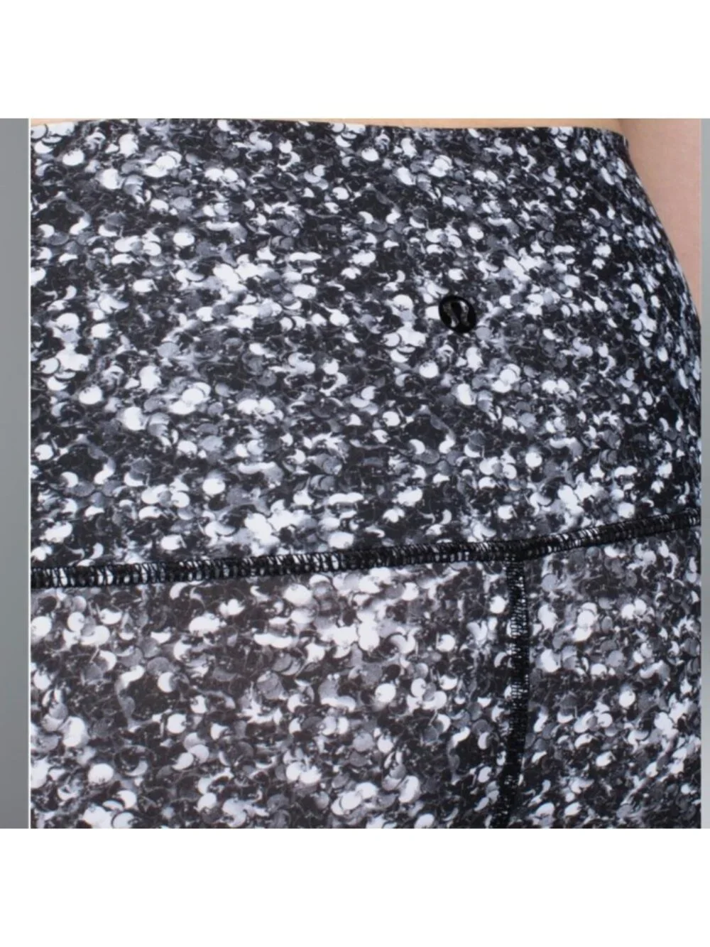 Lululemon Shine Tight (Roll Down) Shimmy Shimmer Black White